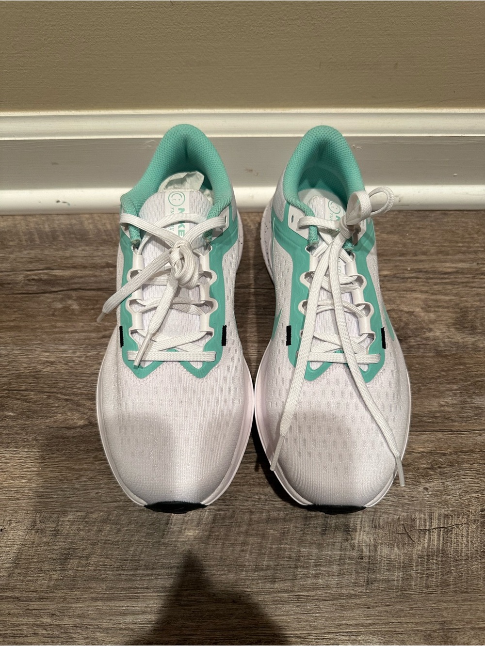 NWOT Women’s Nike Winflo 10 Sneakers size 8